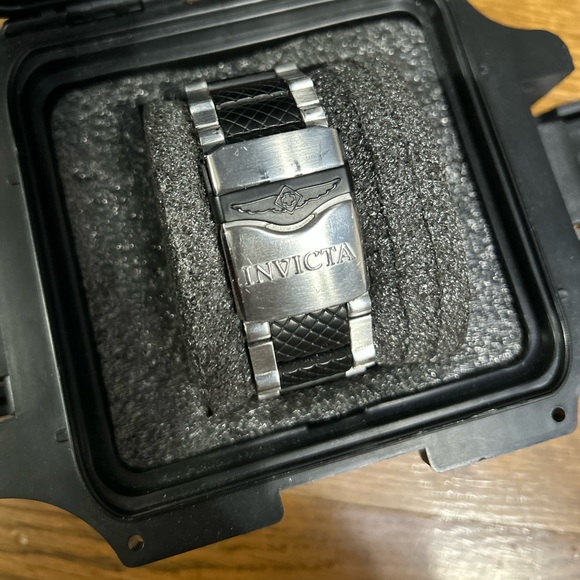 Invicta Watch - Picture 4 of 5